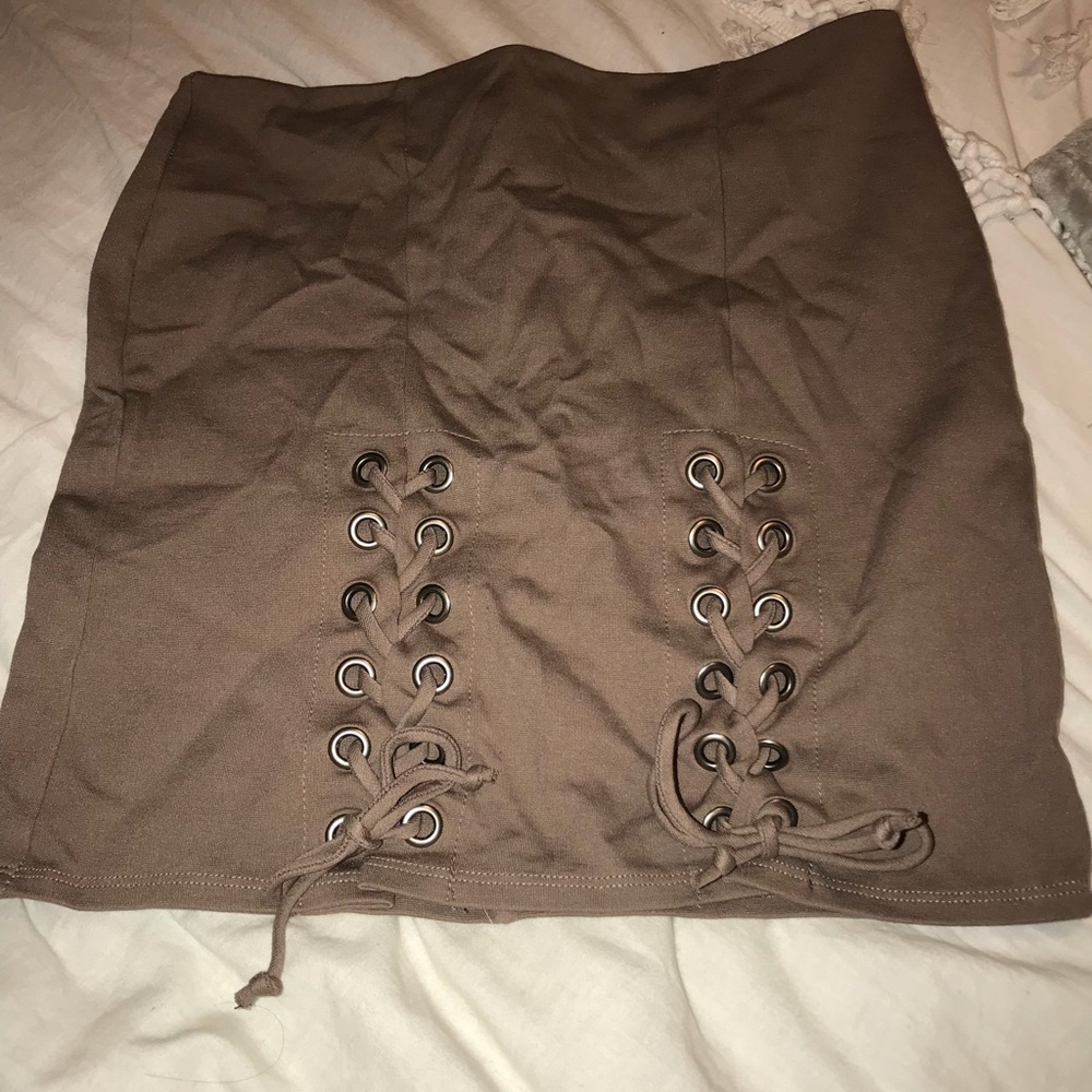 Brown skirt